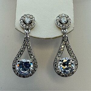 New Silver Plated Cubic Zirconia Teardrop Dangle Earrings Halo CZ